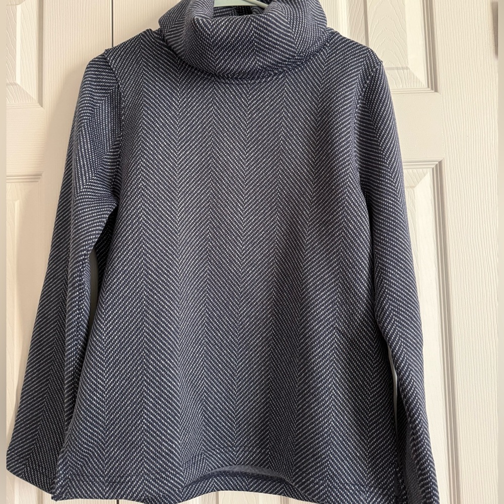 J. Crew Women's Herringbone Blue Turtleneck Sweatshirt